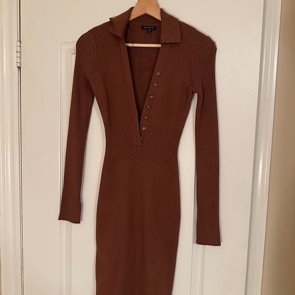 Dynamite Brown Dress - Picture 1 of 3